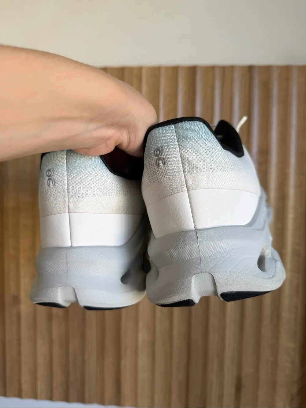 ON RUNNING ONCLOUD Cloudtilt Hyper Running Shoe Athletic Sneaker Mens